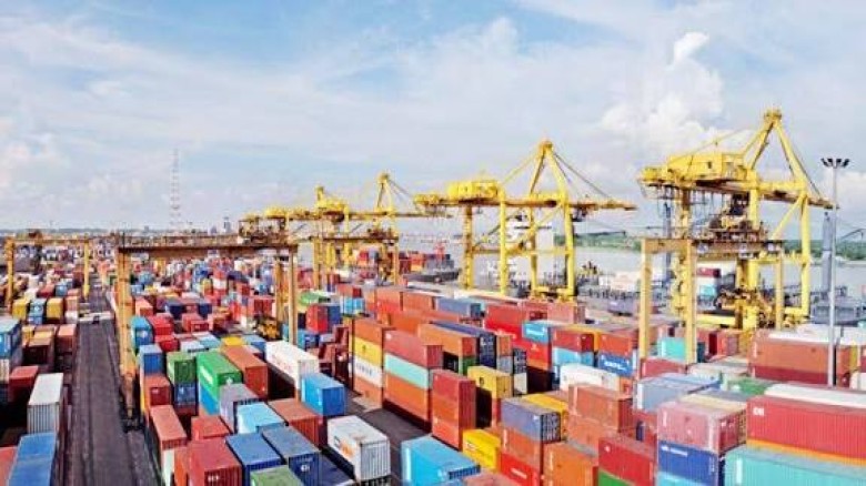 টানা চতুর্থ মাসের মতো পতনের ধারায় দেশের রফতানি খাত