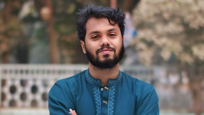 ইনকিলাব মঞ্চের ওসমান হাদিকে গুলি করে হত্যাচেষ্টা