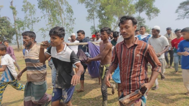 সীমান্তে মাইন বিস্ফোরণে আহত ১, সড়ক অবরোধ